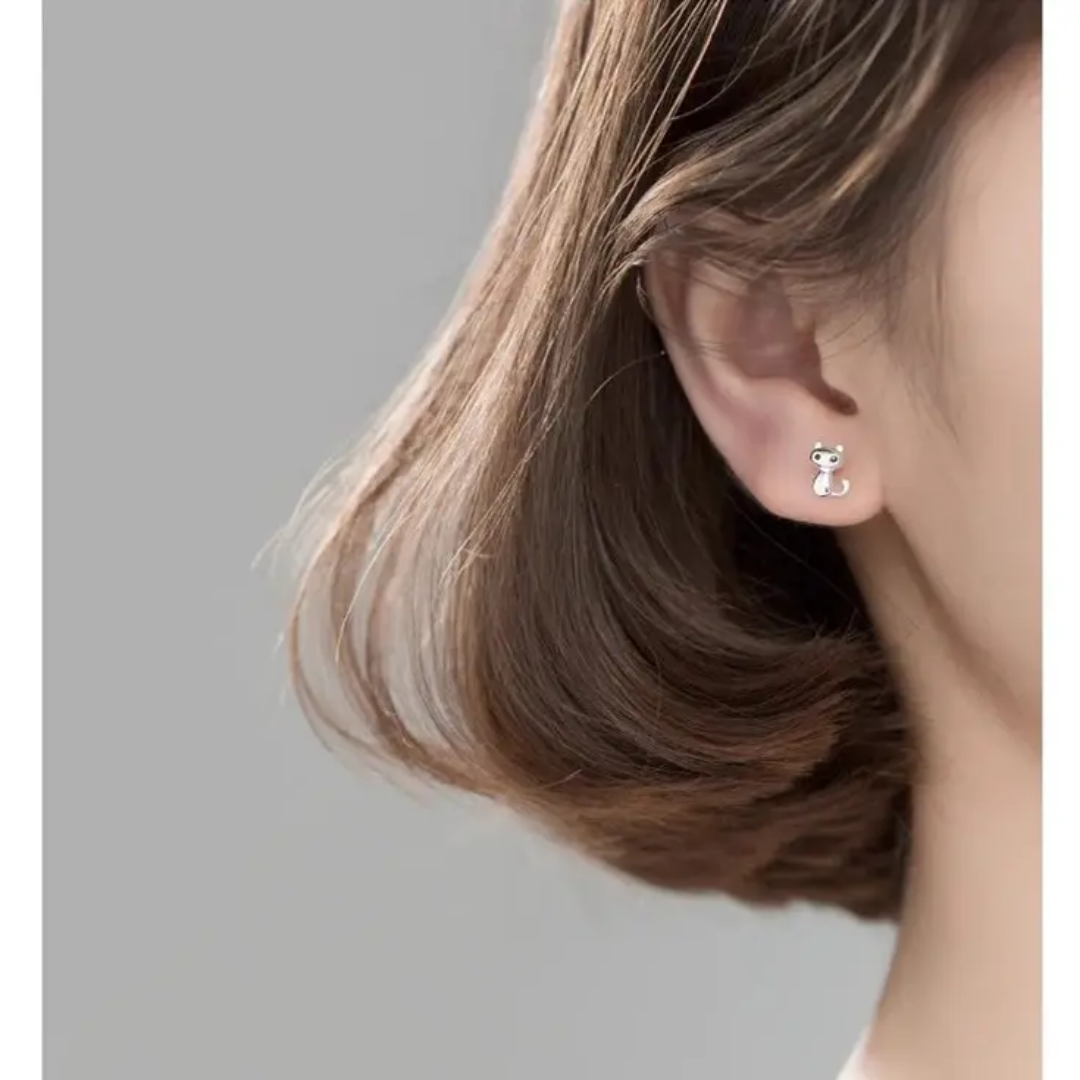 925 STERLING SILVER KITTY AND BONE RING