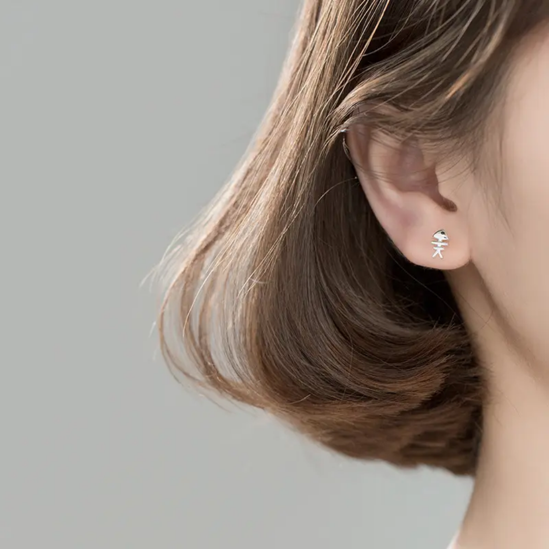 925 STERLING SILVER KITTY AND BONE RING