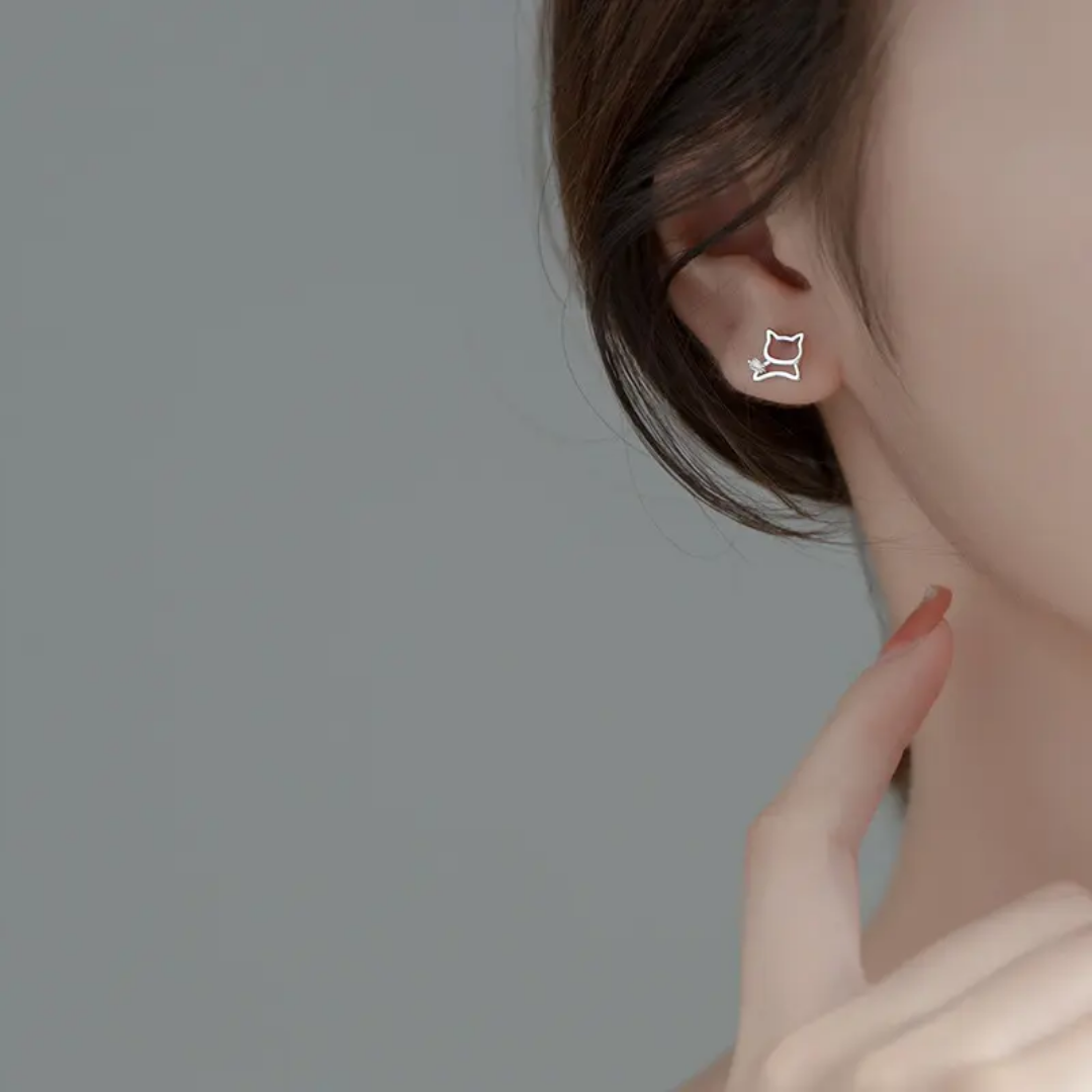 925 STERLING SILVER CAT SILVER STUD EARRINGS