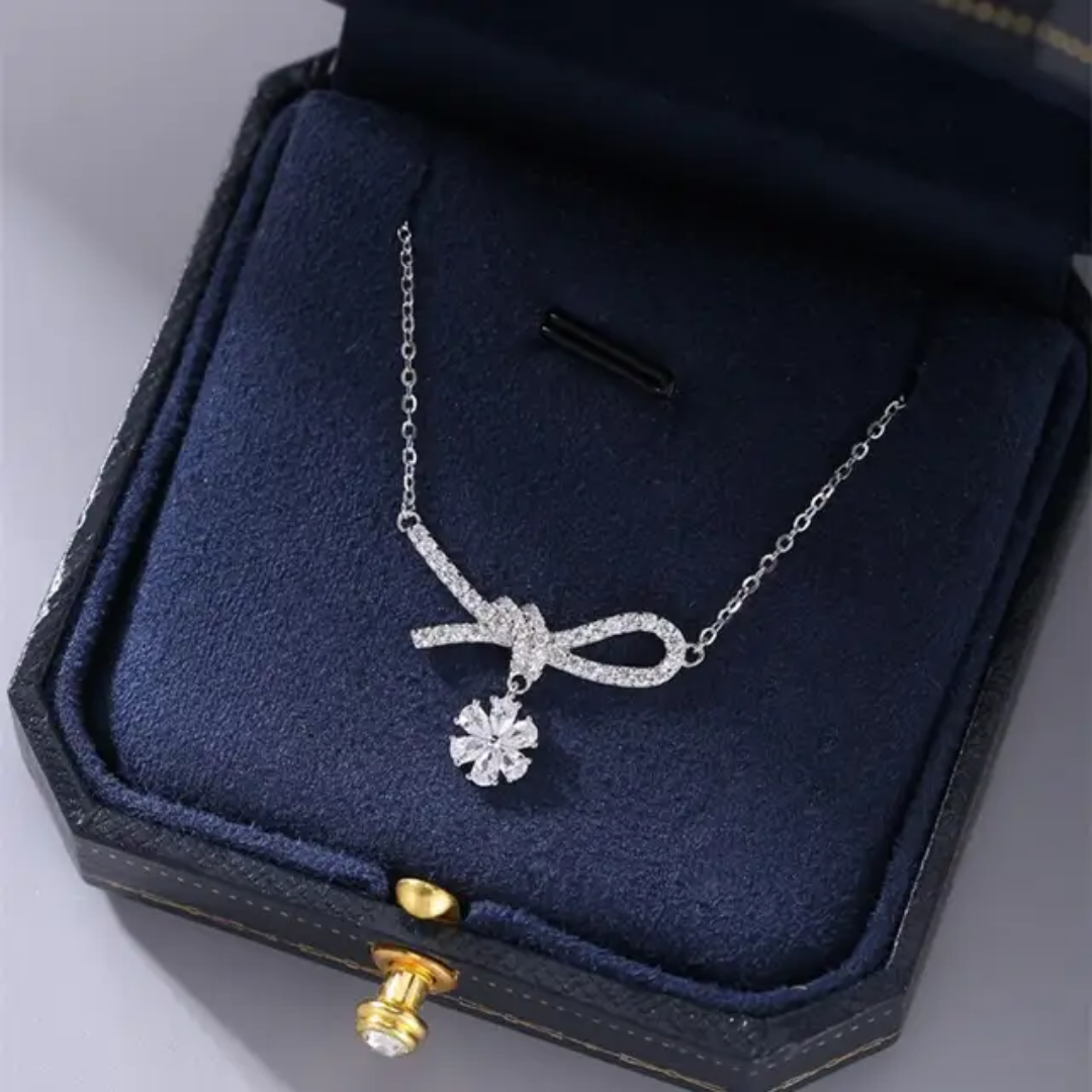 925 STERLING SILVER NECKLACE WITH A BOW PENDANT OF CUBIC ZIRCONIA