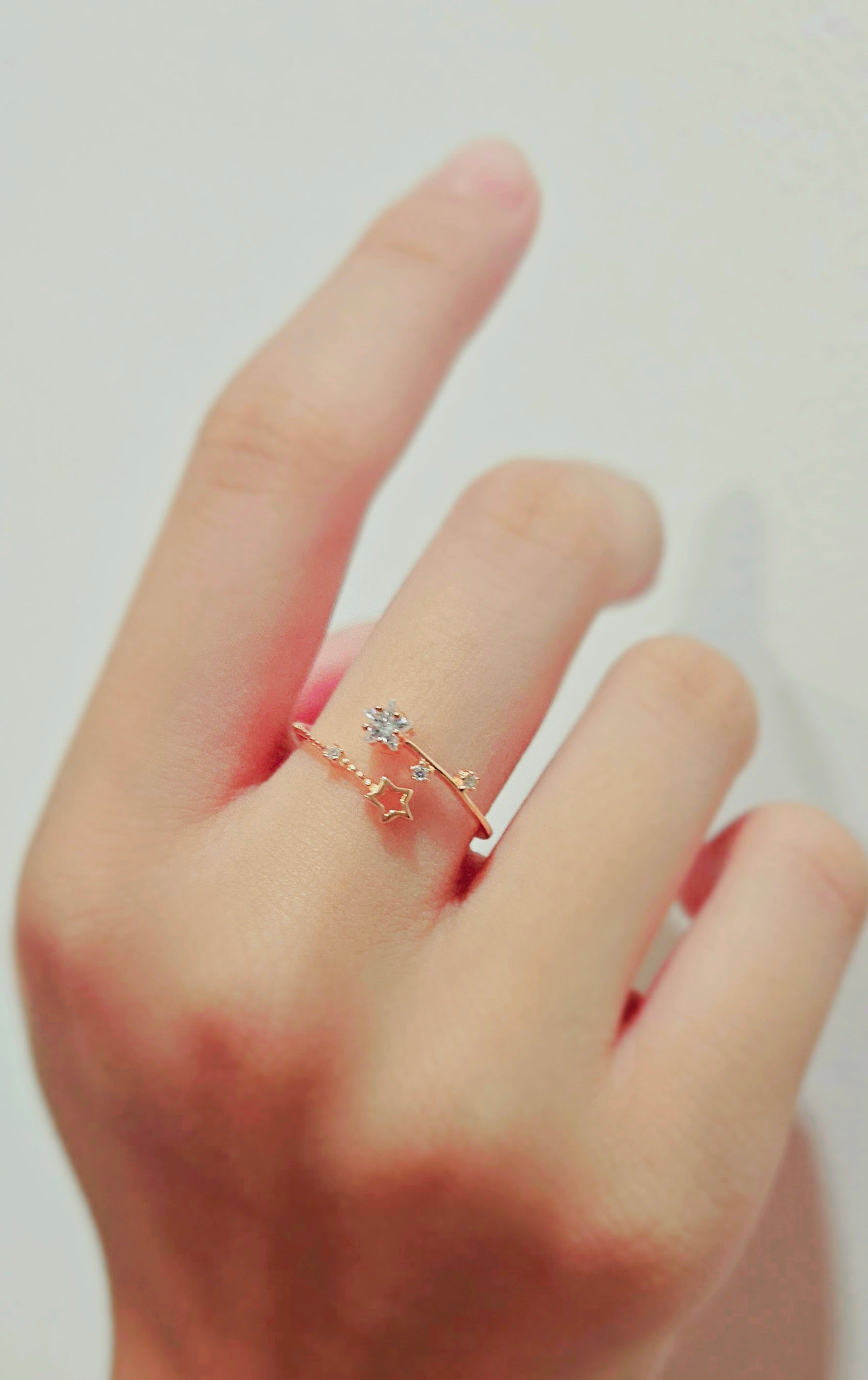 925 STERLING SILVER STAR GOLD-PLATED RING WITH CUBIC ZIRCONIA STONE