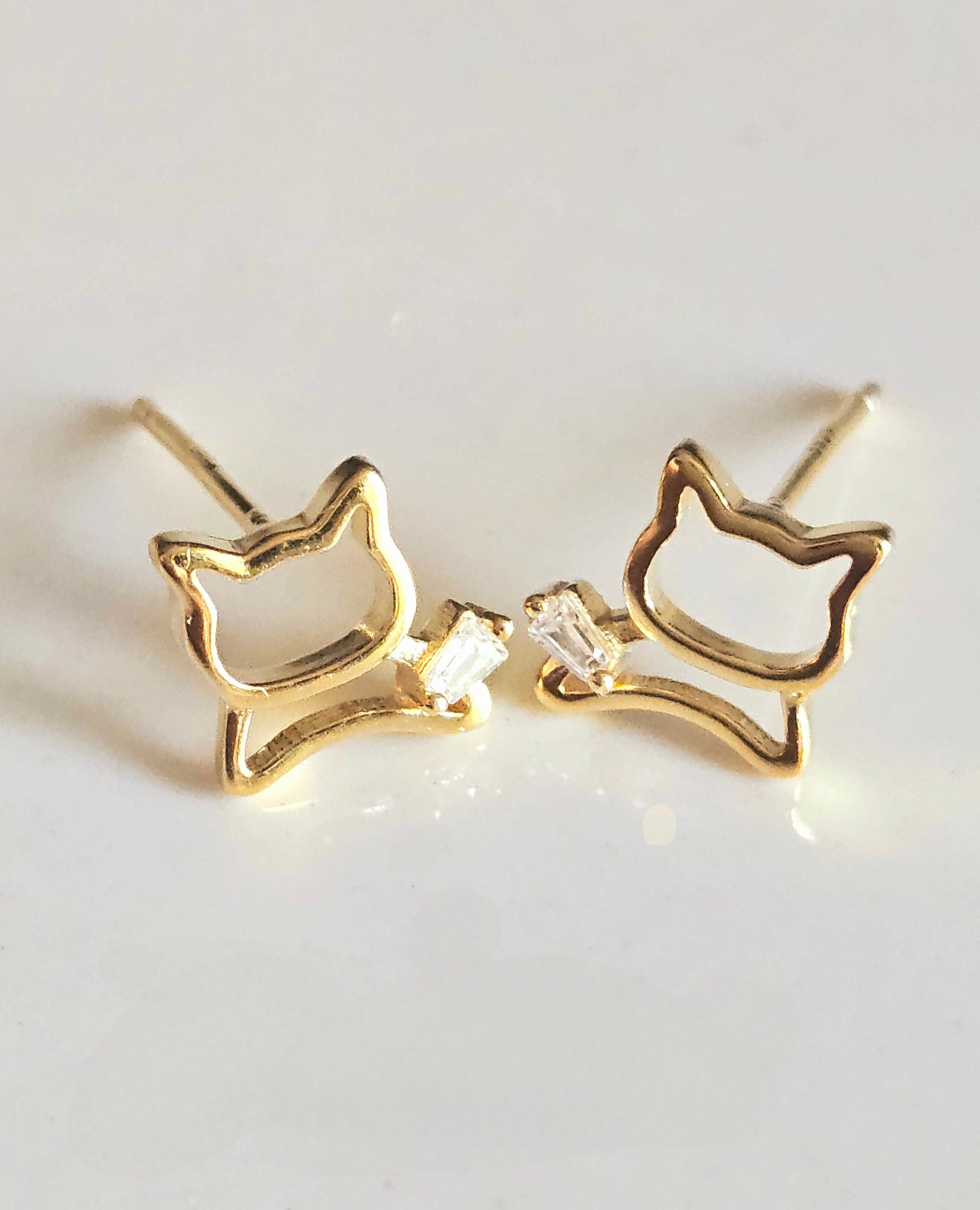 925 STERLING SILVER GOLD-PLATED CAT STUD EARRINGS