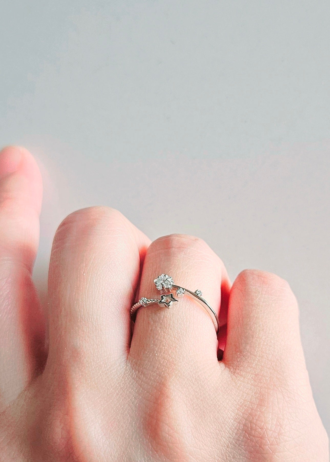 925 STERLING SILVER STAR SILVER RING WITH CUBIC ZIRCONIA STONE