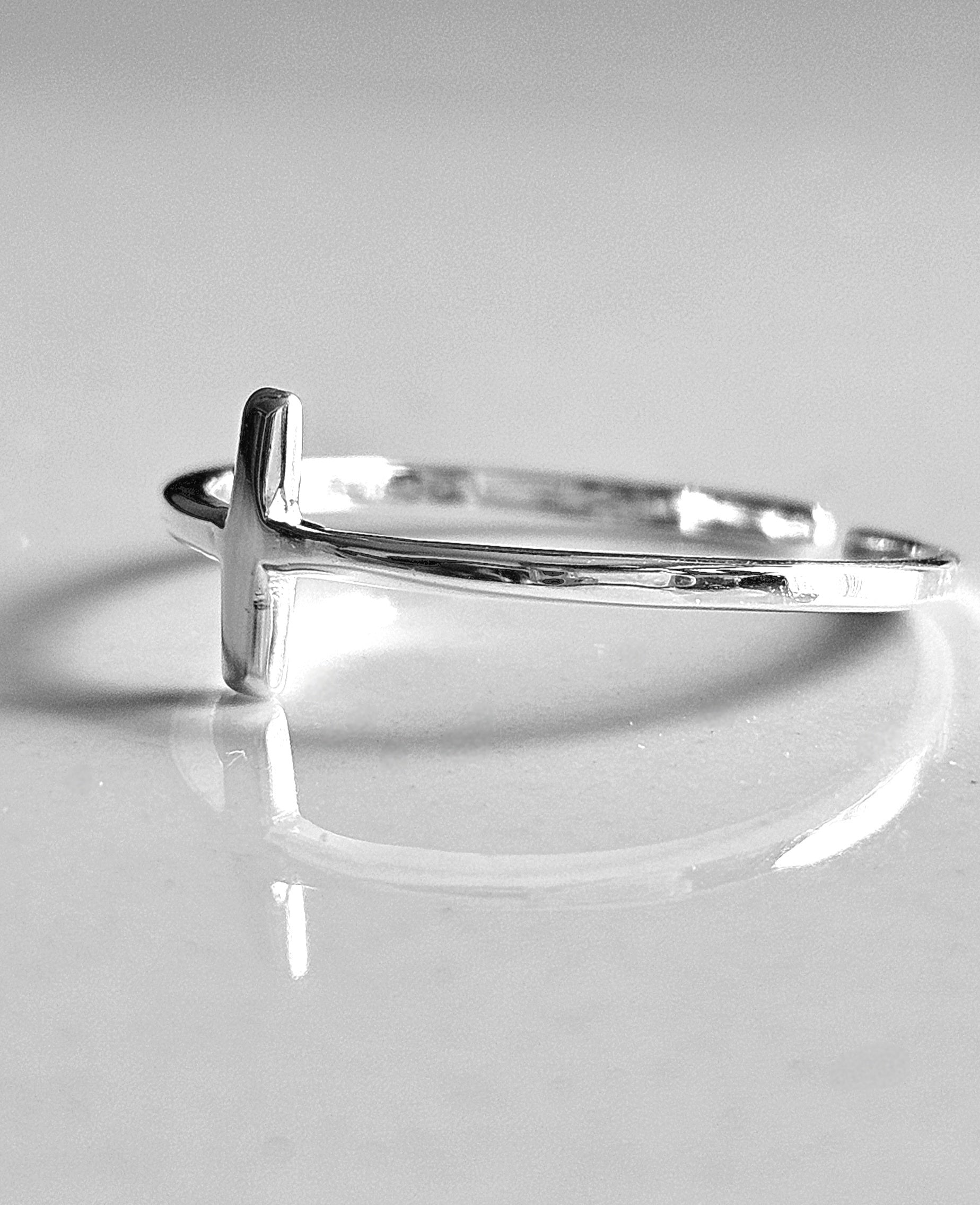 925 STERLING SILVER MINIMALIST CROSS RING