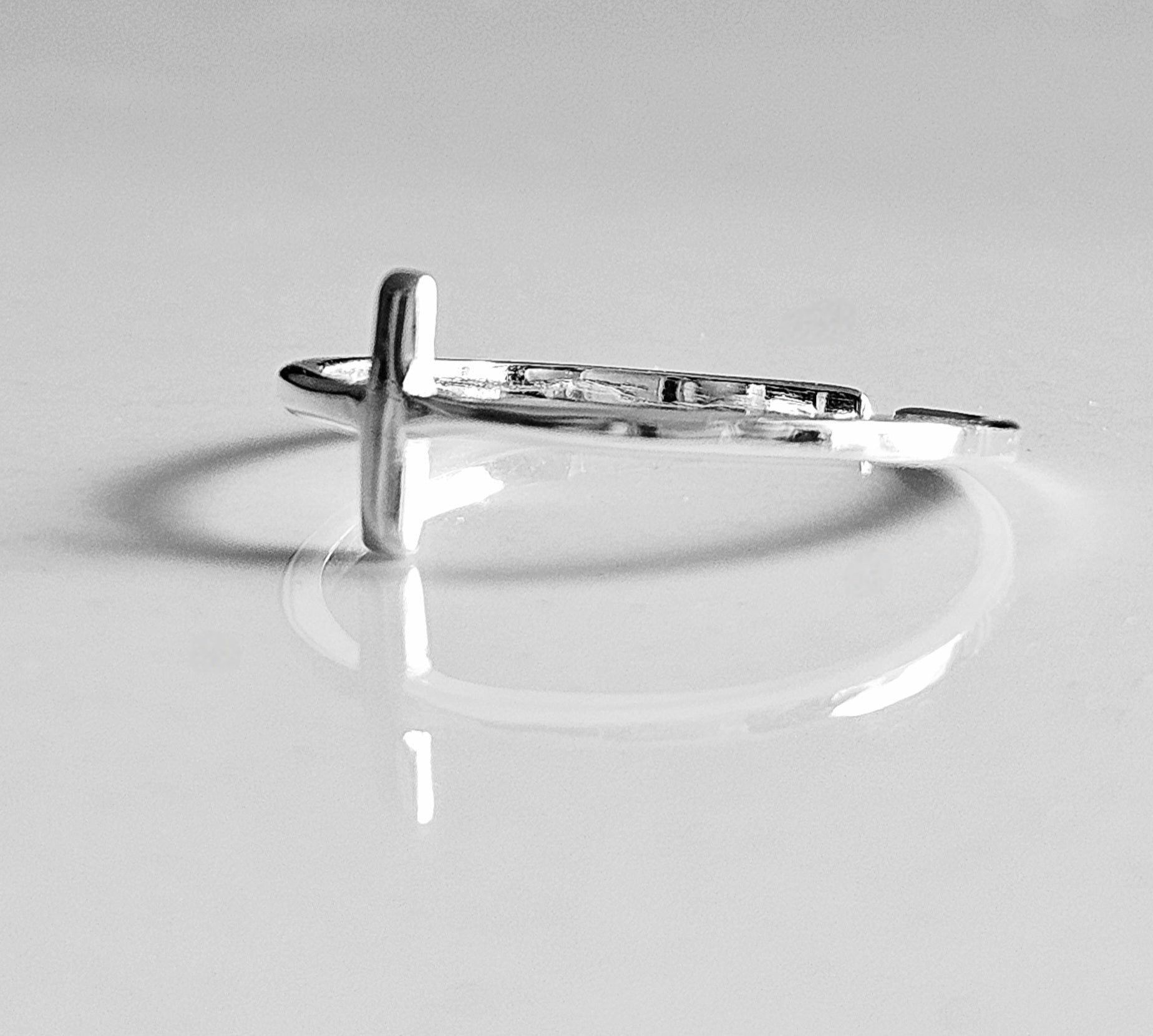 925 STERLING SILVER MINIMALIST CROSS RING