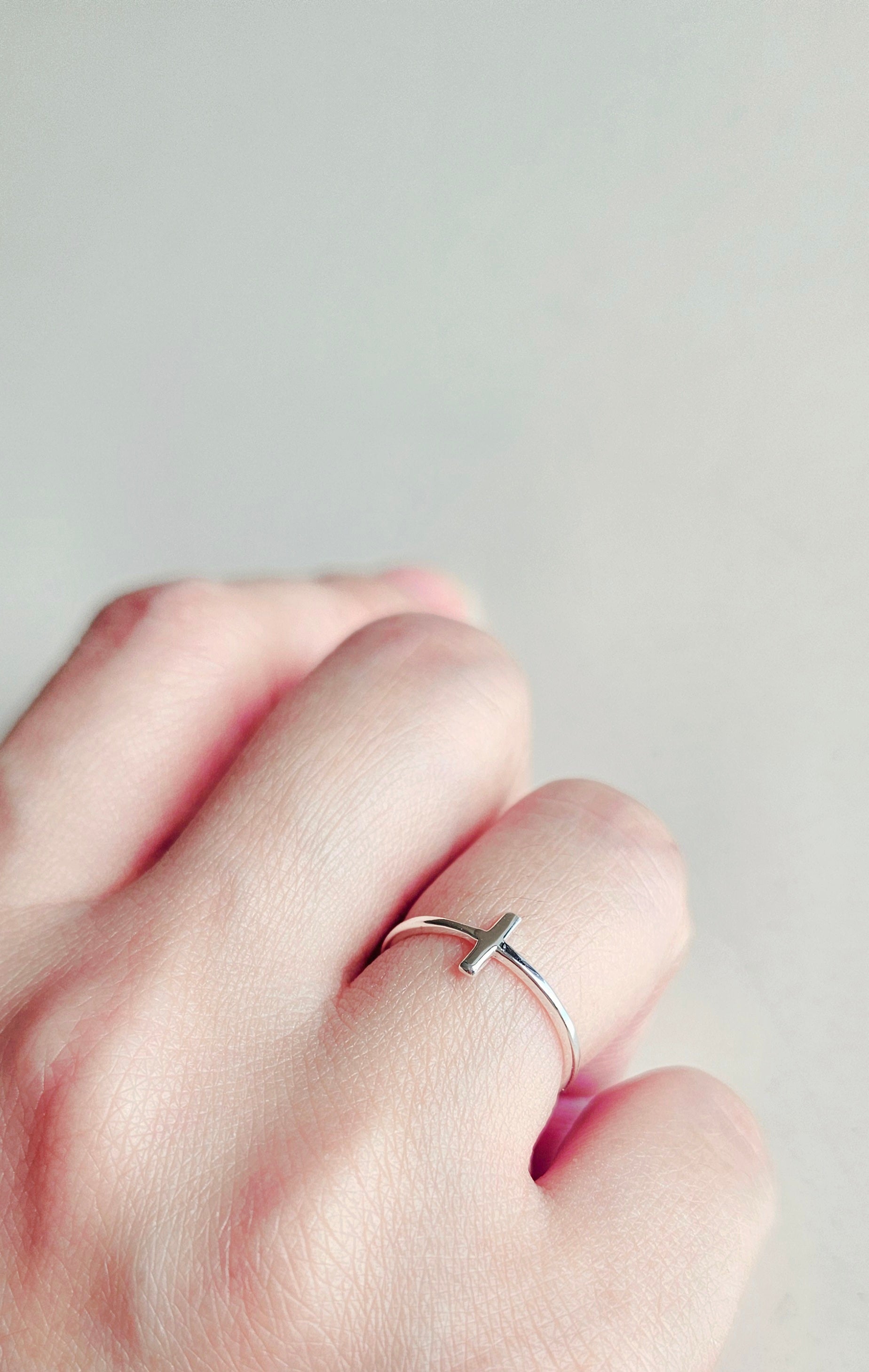925 STERLING SILVER MINIMALIST CROSS RING