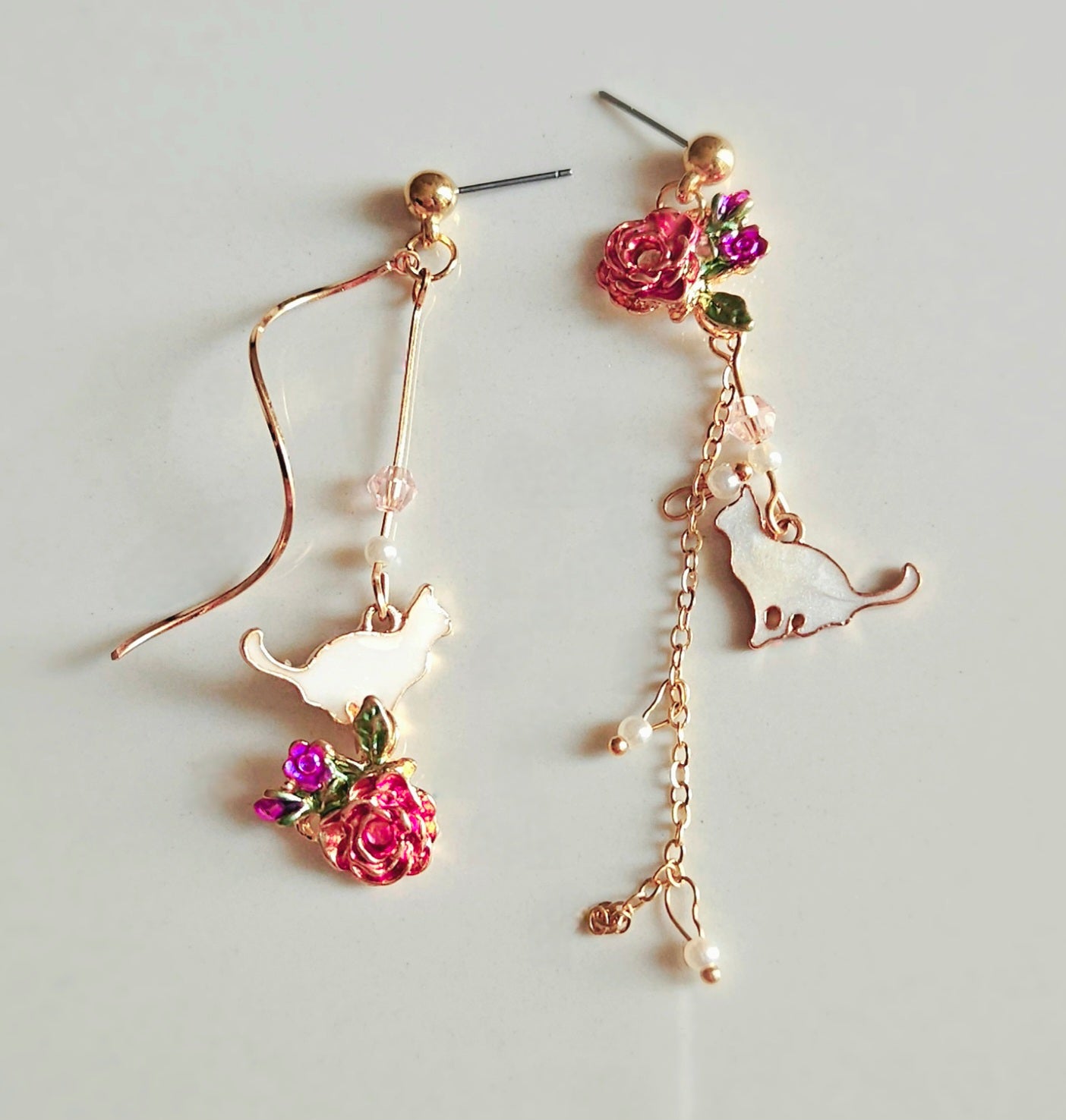 HAND-MADE CAT & FLOWERS TASSEL EARRINGS