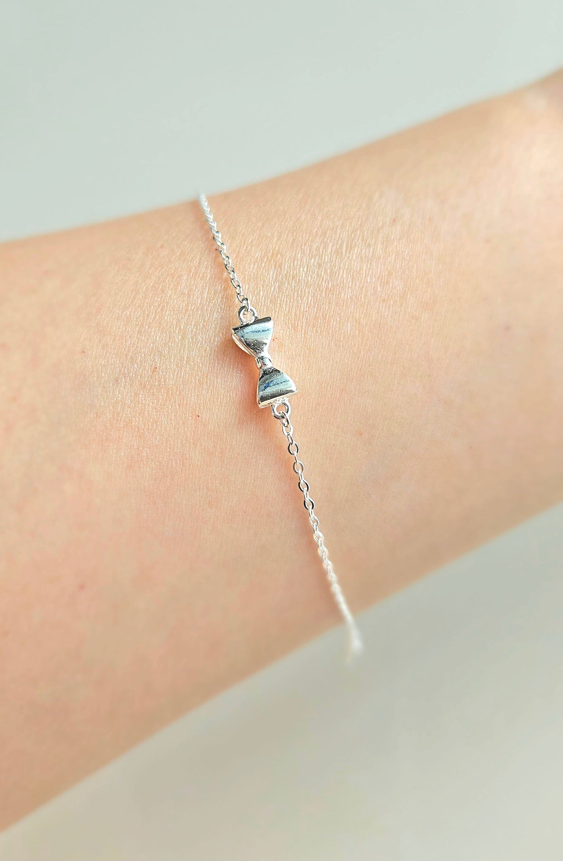 925 STERLING SILVER BRACELET WITH A BOW