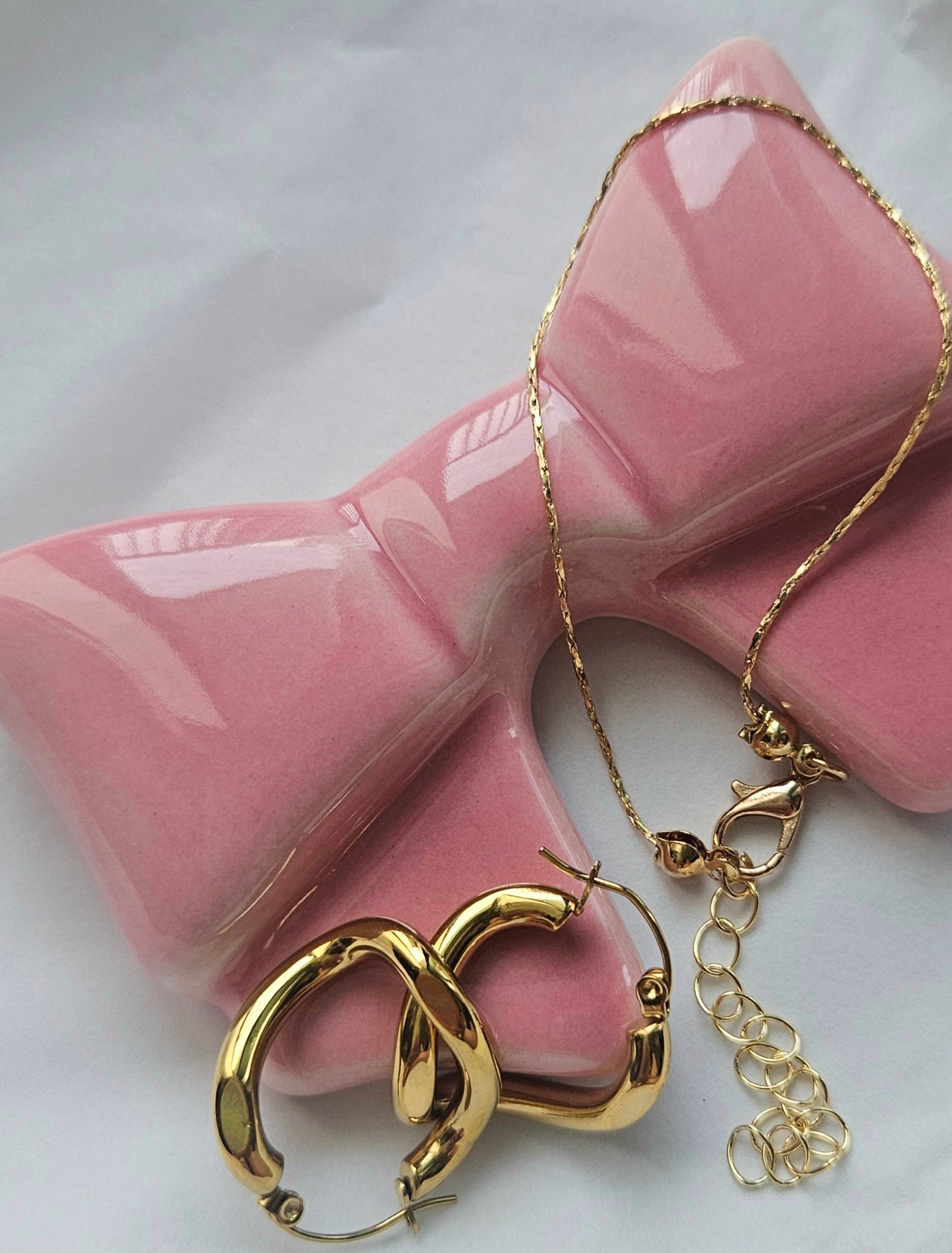 STAINLESS STEEL ARTISTIC HOOP EARRINGS & BRACELET SET