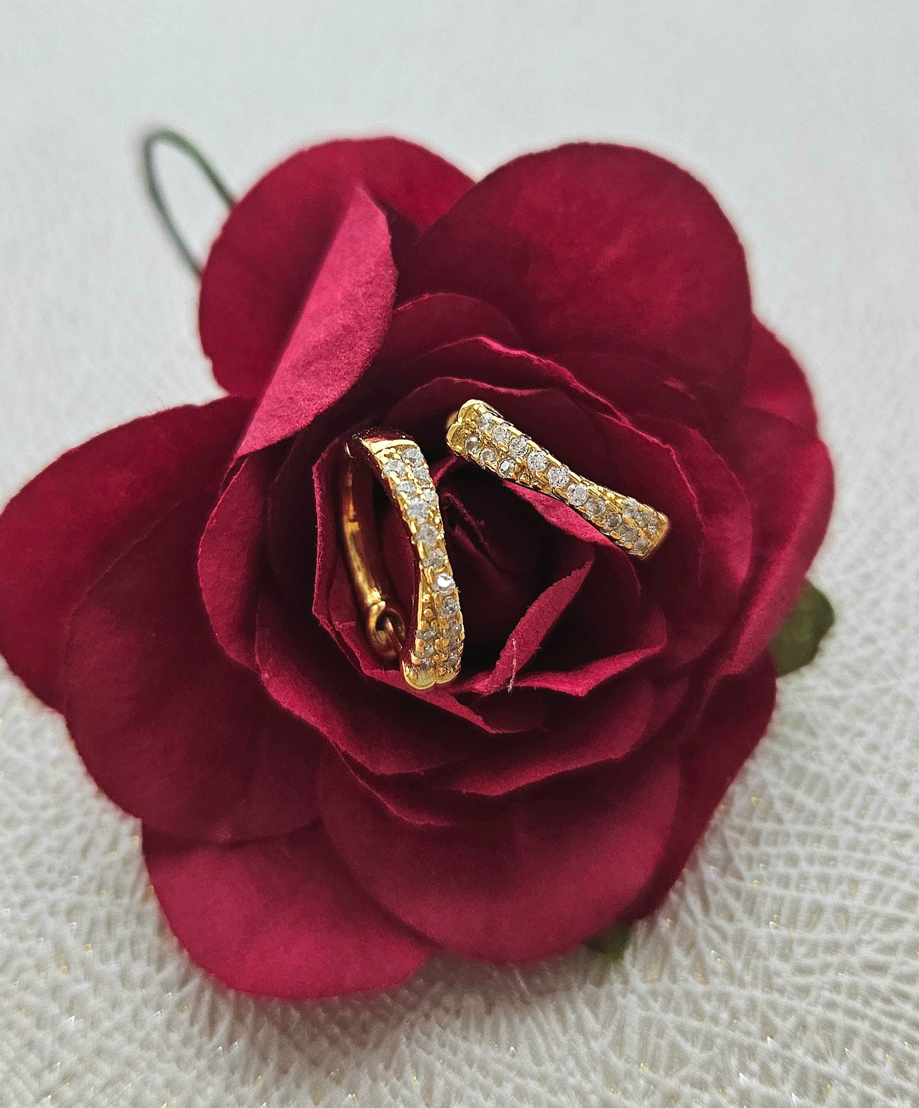 925 STERLING SILVER HOOP EARRINGS (SILVER/ 18K GOLD-PLATED)