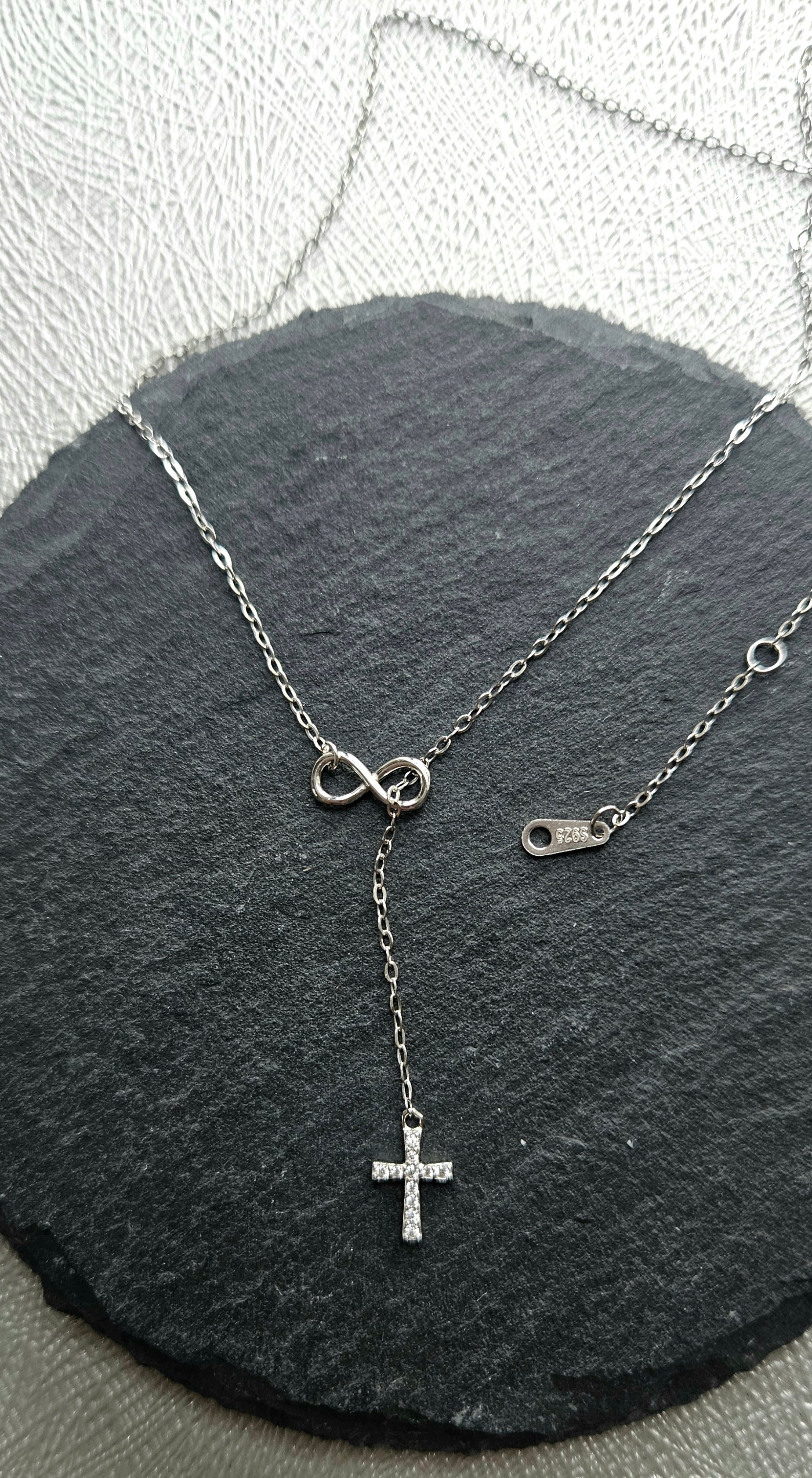 925 STERLING SILVER CROSS & INFINITY NECKLACE (SILVER/ 14K GOLD-PLATED)