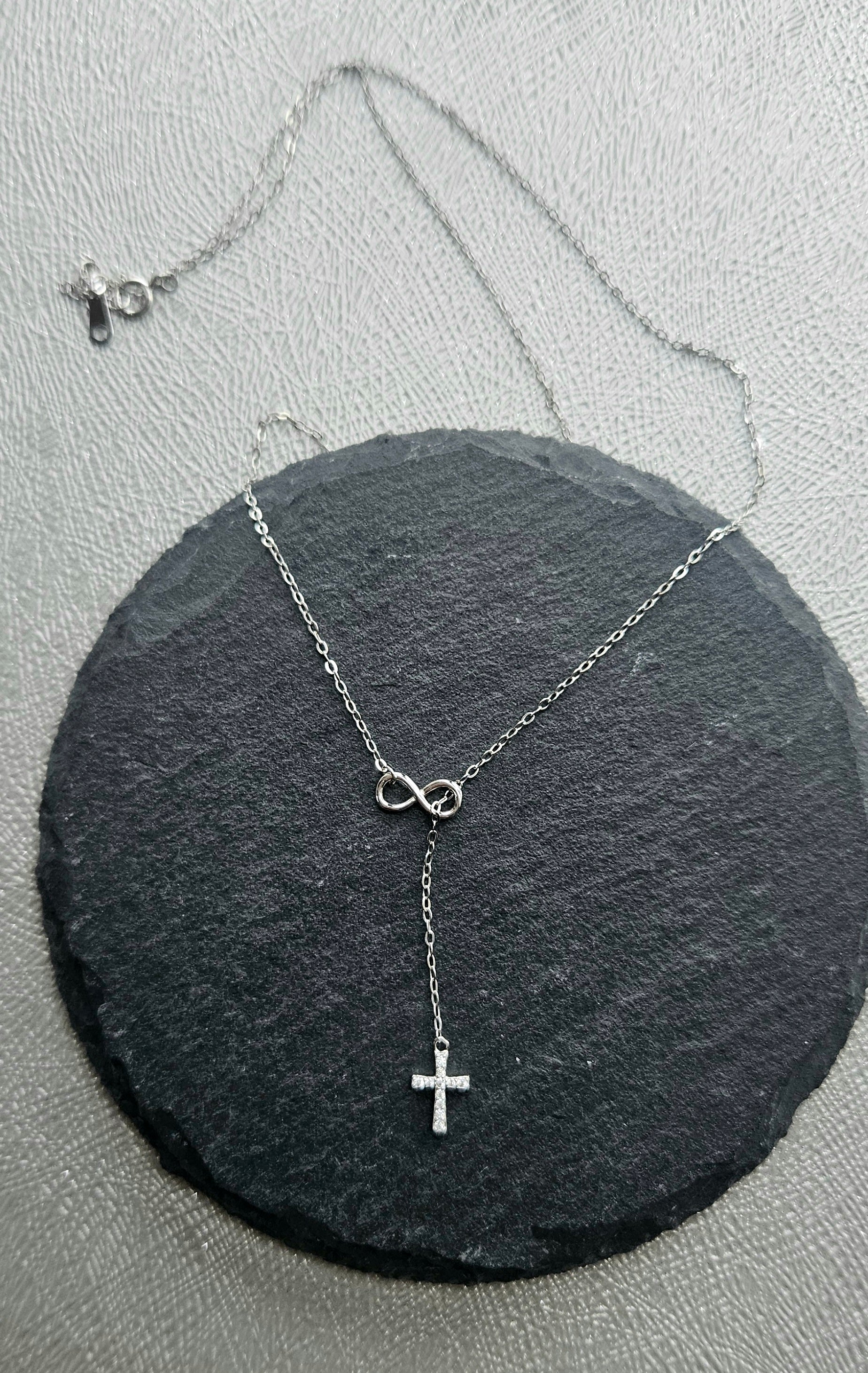 925 STERLING SILVER CROSS & INFINITY NECKLACE (SILVER/ 14K GOLD-PLATED)