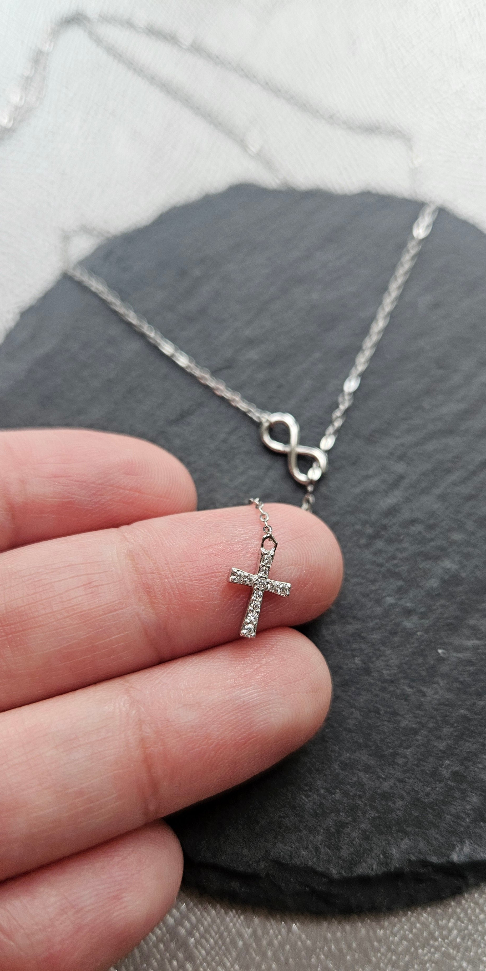 925 STERLING SILVER CROSS & INFINITY NECKLACE (SILVER/ 14K GOLD-PLATED)