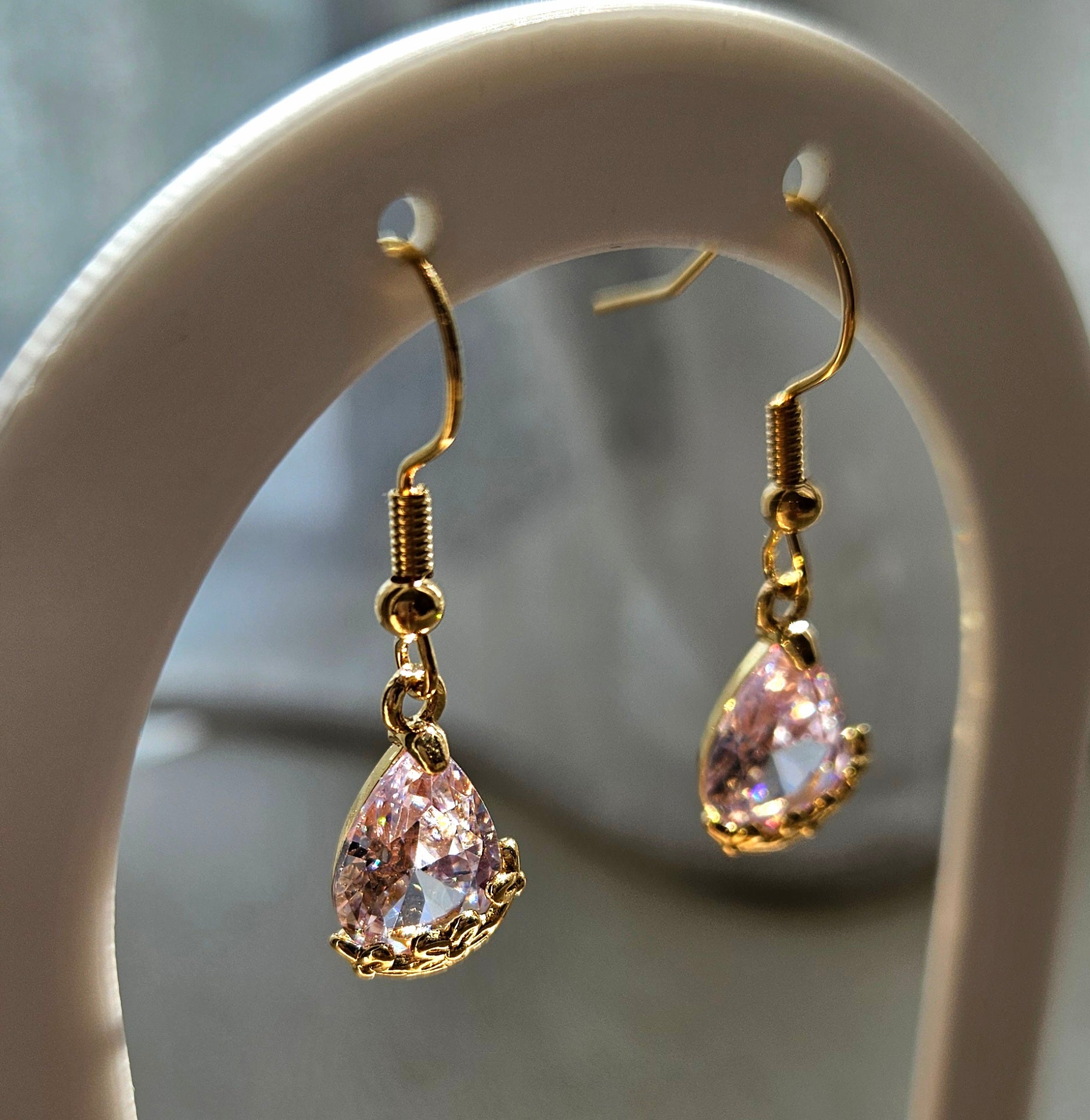 PINK CRYSTAL TEARDROP EARRINGS WITH CUBIC ZIRCONIA