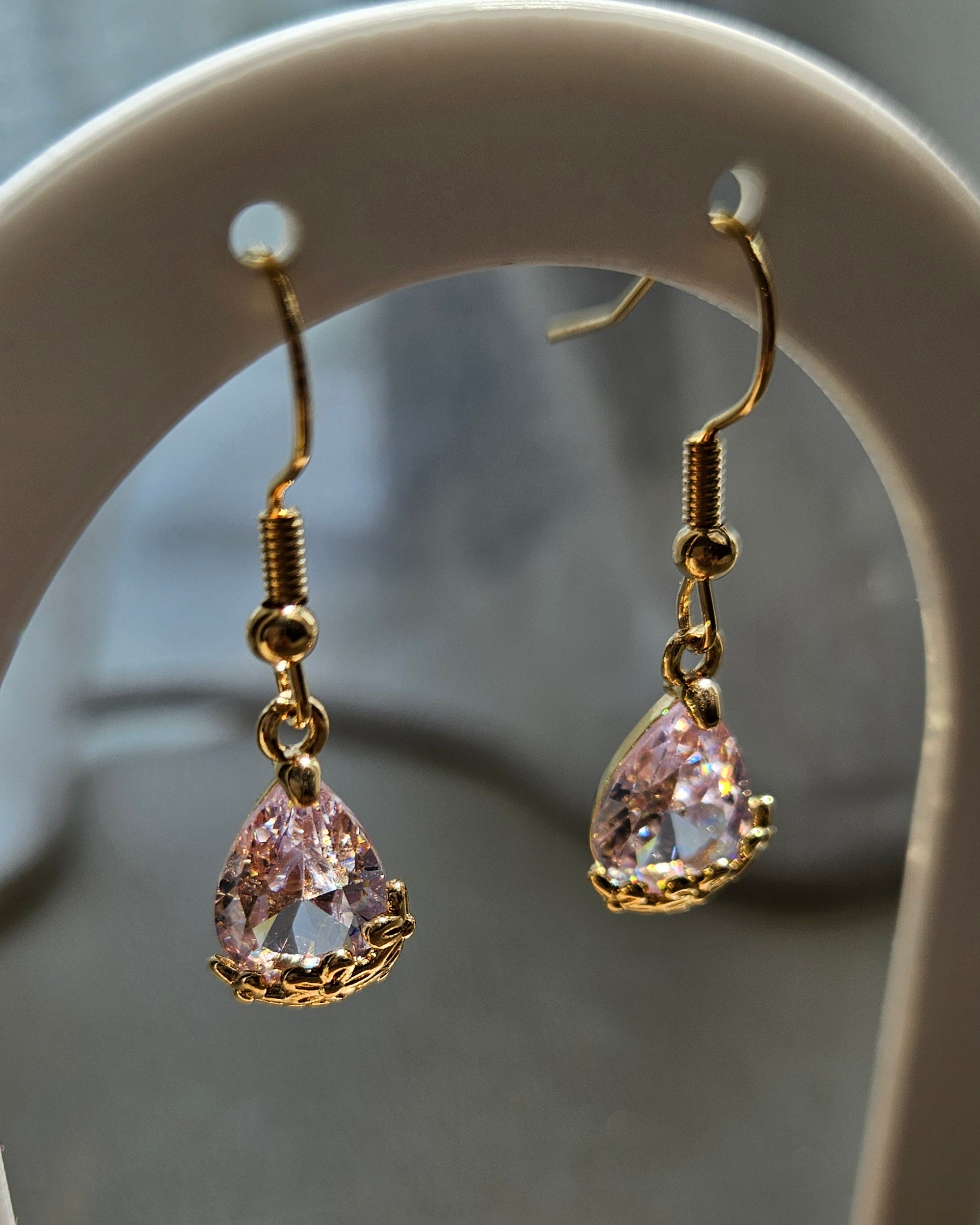 PINK CRYSTAL TEARDROP EARRINGS WITH CUBIC ZIRCONIA