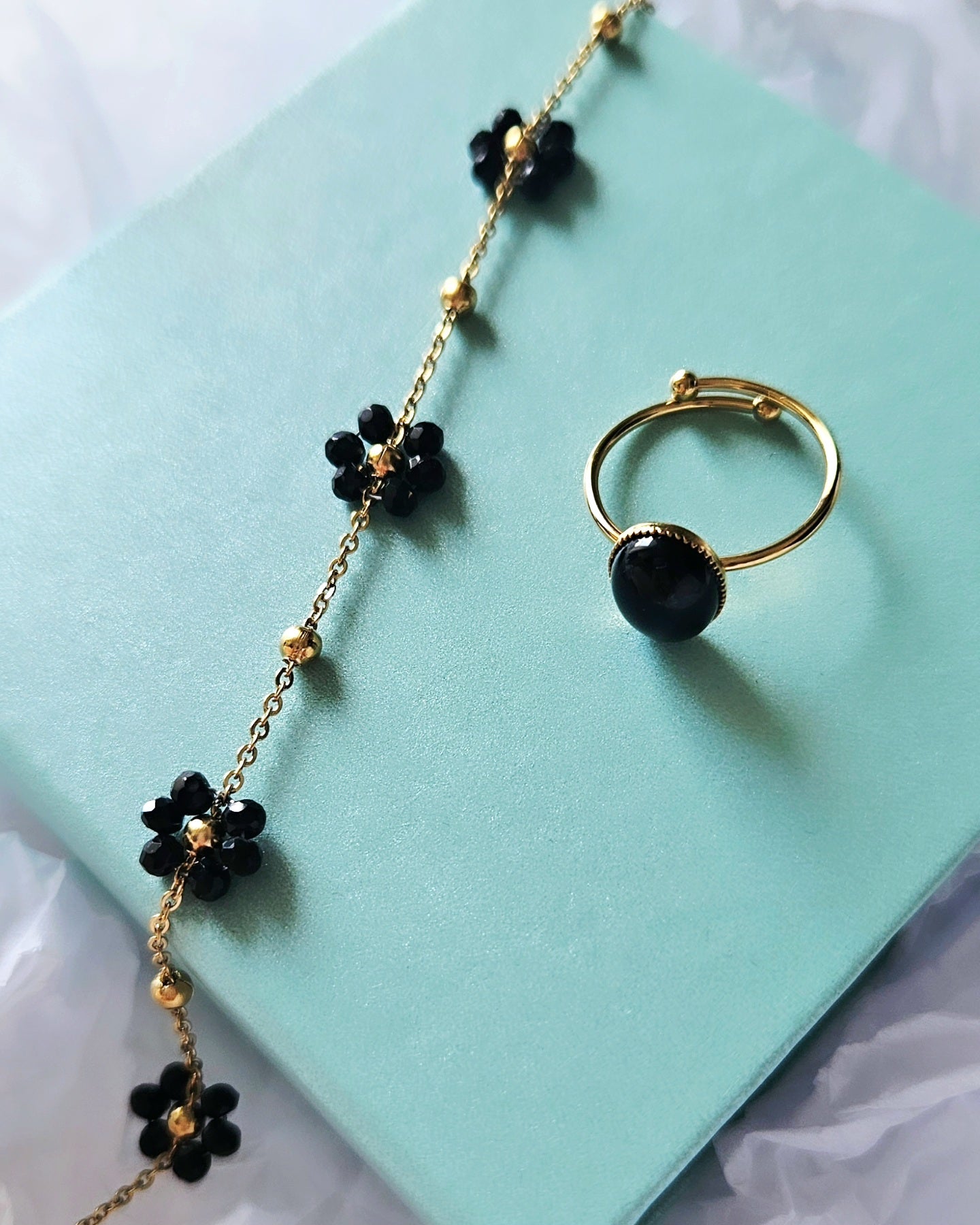 TITANIUM STEEL BRACELET & STAINLESS STEEL BAROQUE STYLE RING SET