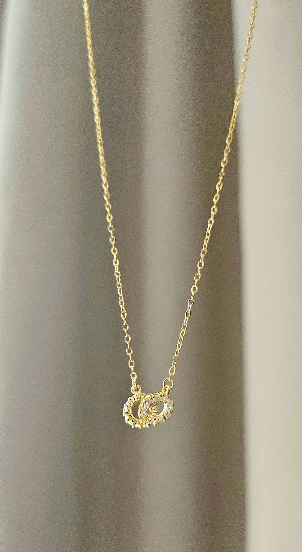 Entwine (Gold)