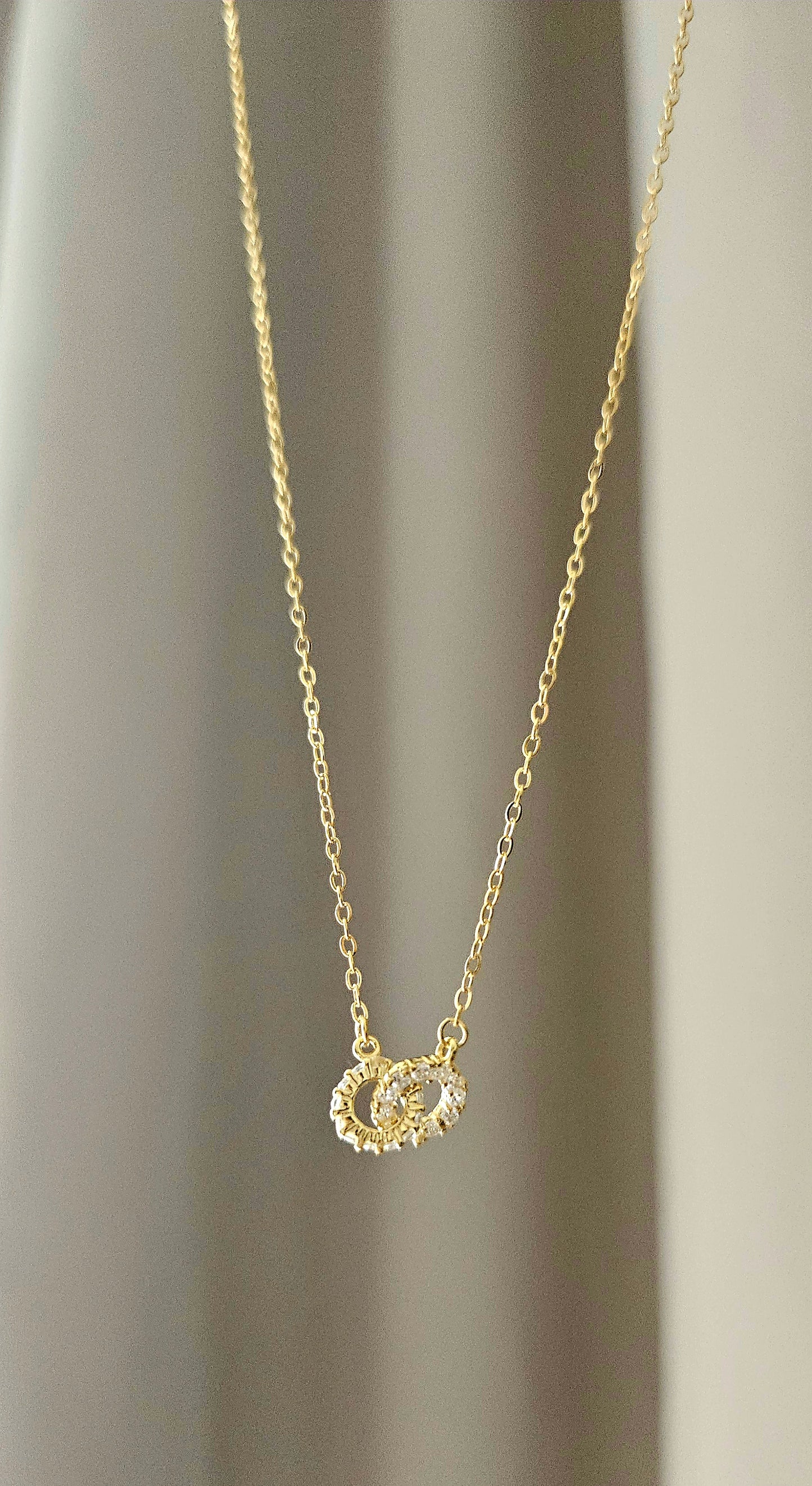 Entwine (Gold)