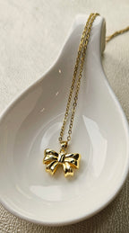 STAINLESS STEEL 18K GOLD-PLATED BOW NECKLACE & EARRINGS SET