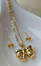 STAINLESS STEEL 18K GOLD-PLATED BOW NECKLACE & EARRINGS SET