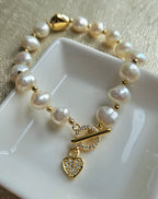 CULTURED PEARL & RHINESTONES BRACELET WITH 18K GOLD-PLATED HEART CHARM