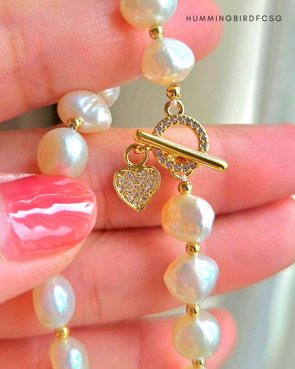 CULTURED PEARL & RHINESTONES BRACELET WITH 18K GOLD-PLATED HEART CHARM