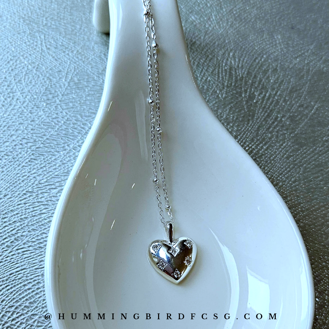 925 STERLING SILVER NECKLACE WITH A HEART PENDANT OF CUBIC ZIRCONIA STONES