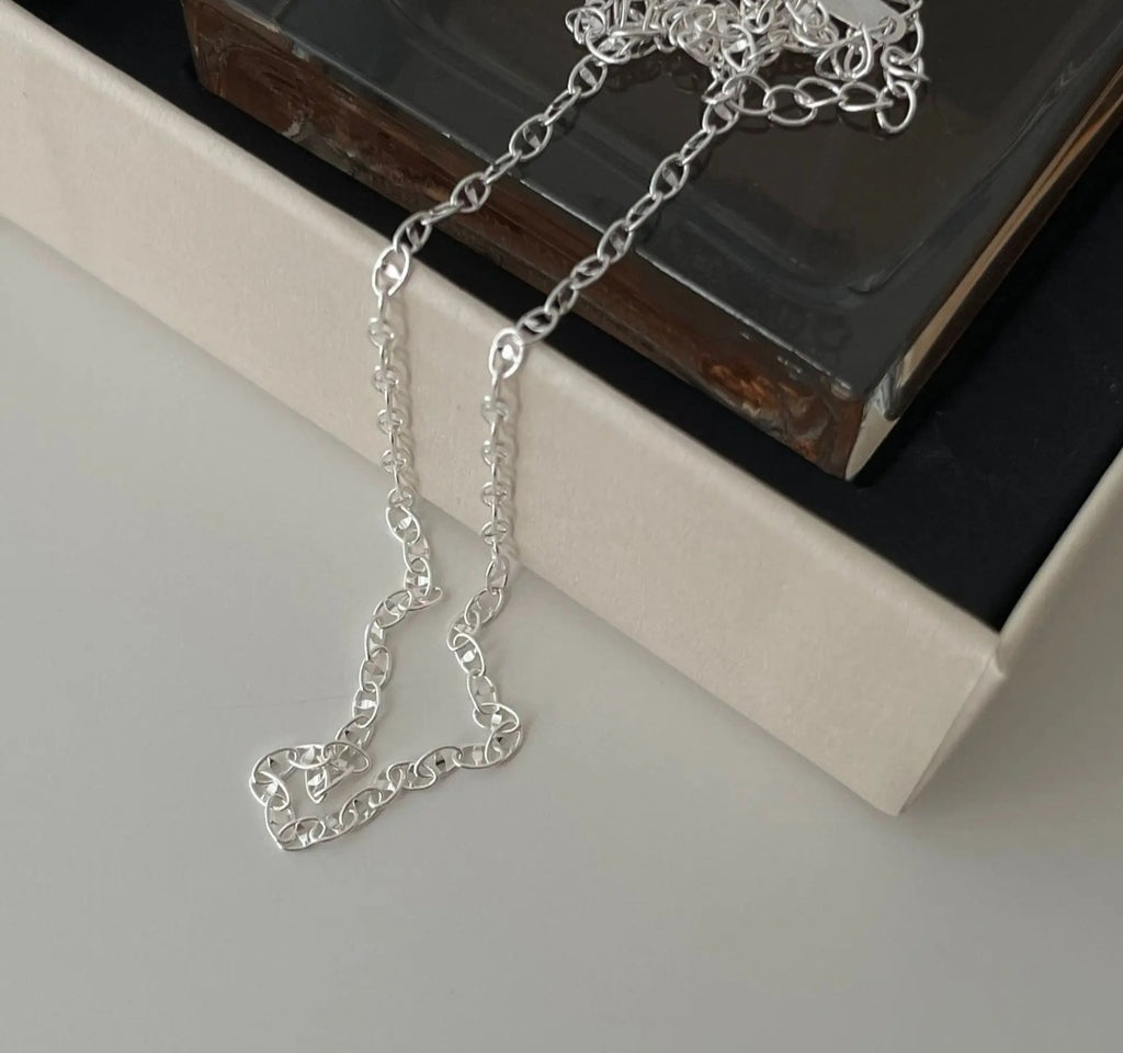 Bold (Silver)
