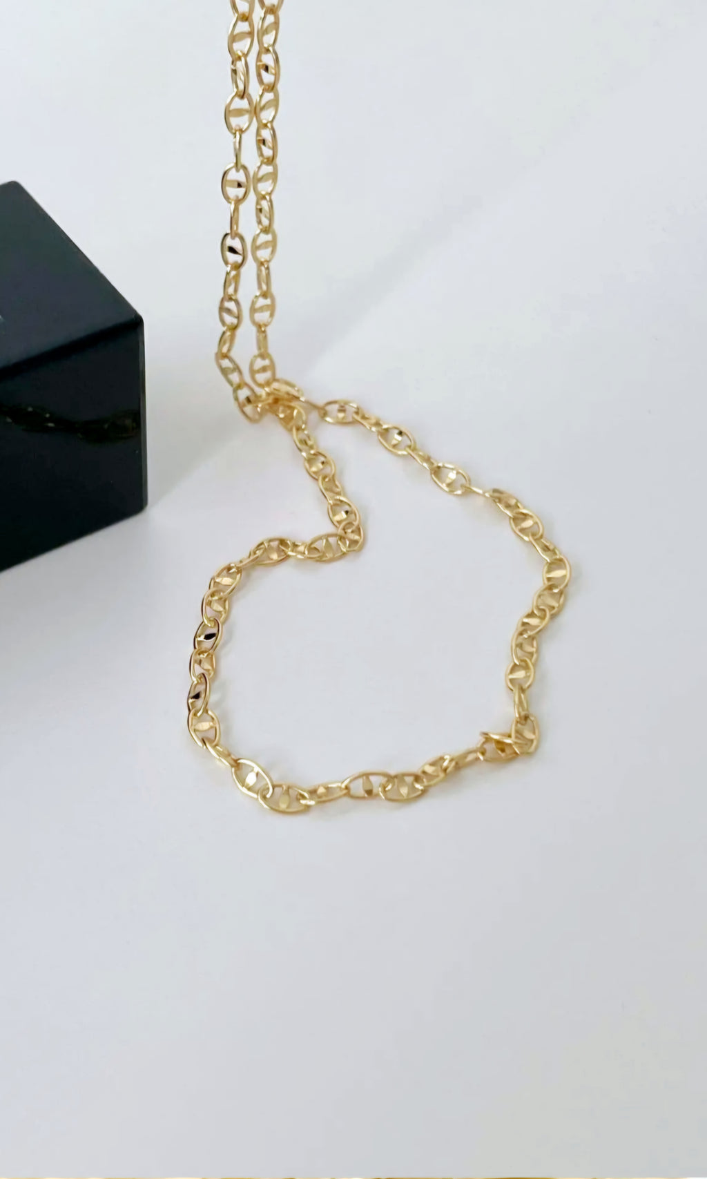 Bold (Gold)